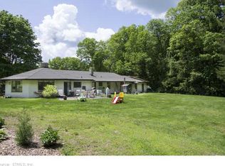 16 Bardugone Ln, Monroe, CT 06468