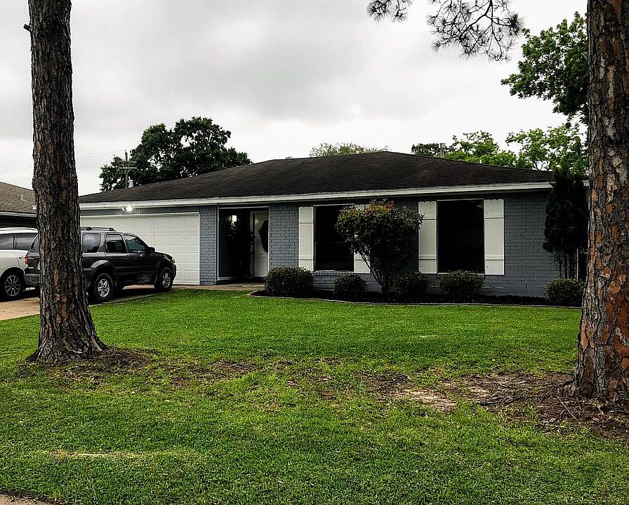 1st image of 304 N 37th St