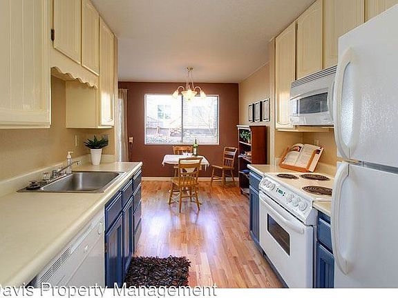 2nd image of 12035 32nd Ave NE APT 203