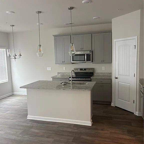 11531 Kimberly Way — Photo 3