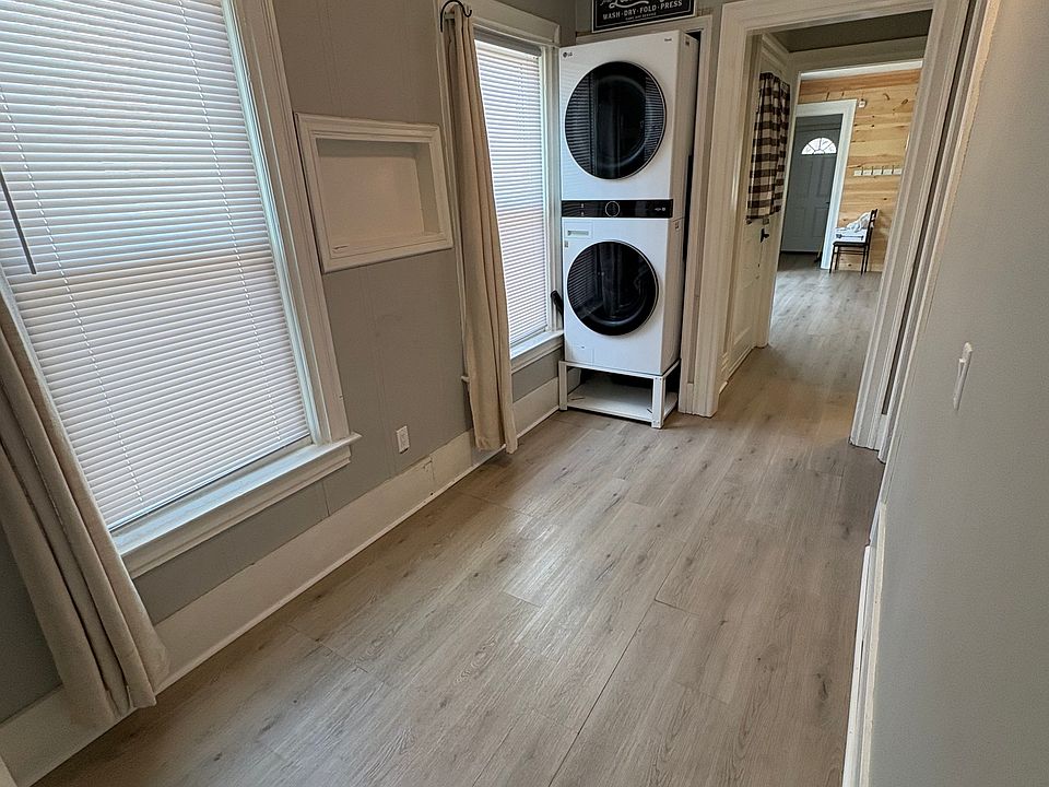 Small area next to laundry