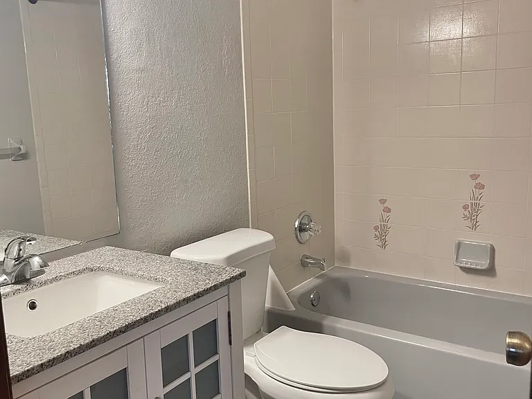 4440 SE 62nd St — Photo 16