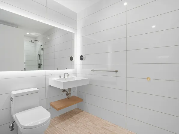 98 Front Street image 5 of 8