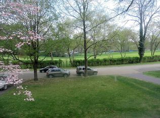 5336 Belinder Rd, Fairway, KS 66205