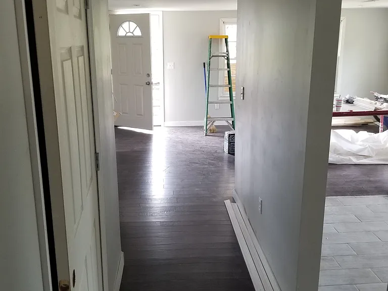 123 Memorial Dr — Photo 3
