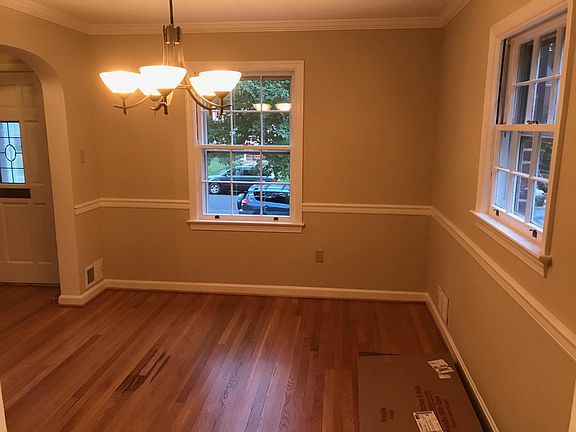 5th image of 1013 N Powhatan St
