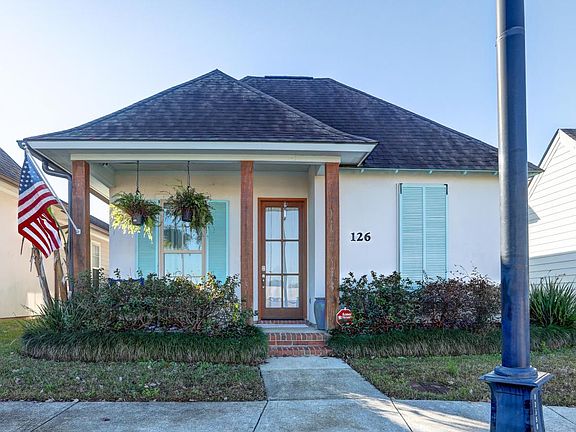 3rd image of 126 Stonehurst Dr