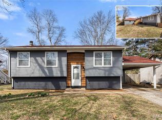 806 W Nixon Dr, O'Fallon, IL 62269