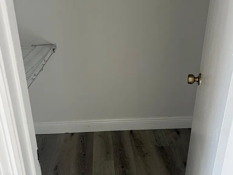2424 Summerfield Way — Photo 17