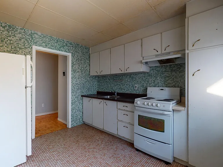 380 Frank St #7 — Photo 27