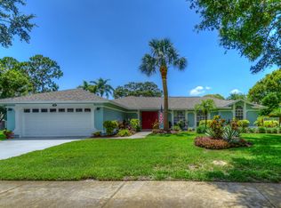 722 Weathersfield Dr, Dunedin, FL 34698