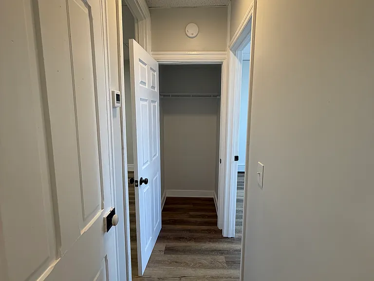 50 N Railroad St #1 — Photo 14