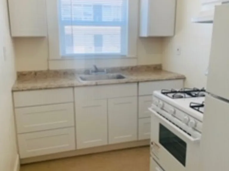 105 E Olive Ave #1-8 — Photo 4