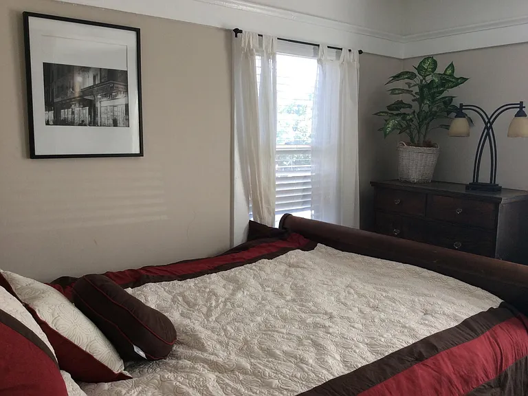 Fourth bedroom