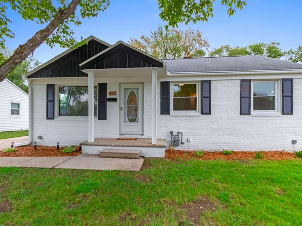833 S Oneida St, Green Bay, WI 54304