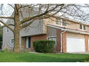 1099 Hidden Lake Dr photo 1