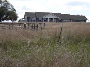 17605 NE 172nd St, Holt, MO 64048