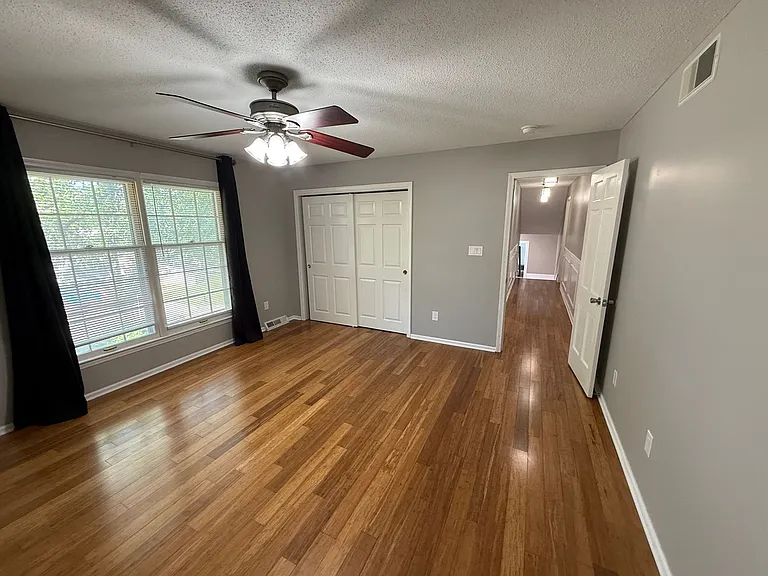 2500 Bluff Blvd — Photo 19