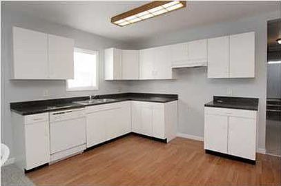4th image of 416 Clark St NW