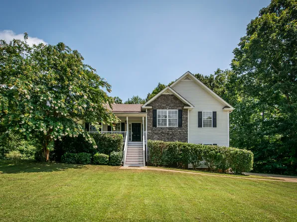 11 Spencer Ct, Dallas, GA 30157