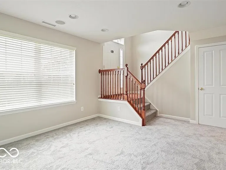 172 Straughn Ln — Photo 13