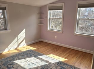 2633 N Quantico St, Arlington, VA 22207