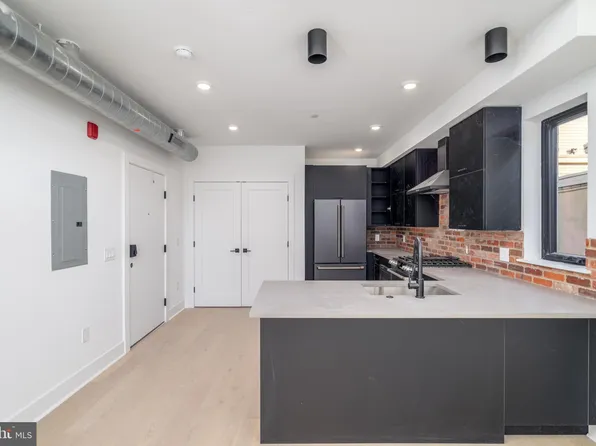 1139 N 3rd St #1, Philadelphia, PA 19123