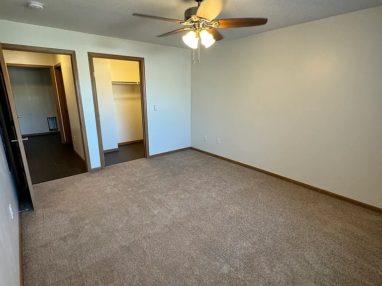 Bedroom 2 angle 2