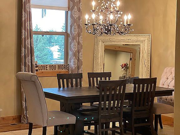 Formal dining room