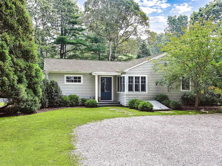 119 Sayres Path — Photo 2