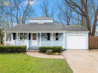 160 W Wood St, New Lenox, IL 60451
