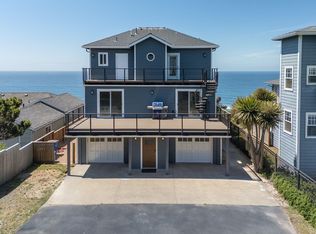 866 SW 8th St, Lincoln City, OR 97367