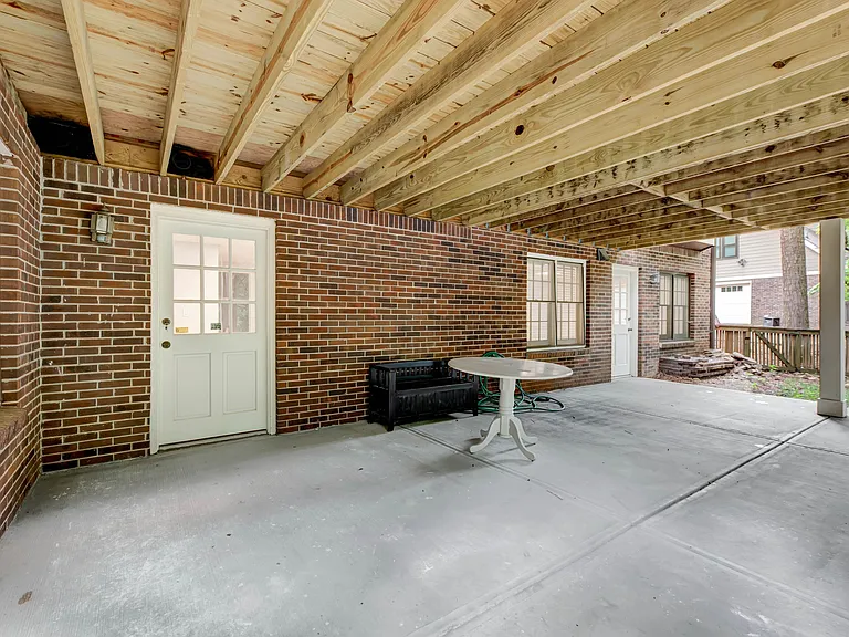 8870 Glen Ferry Dr — Photo 21