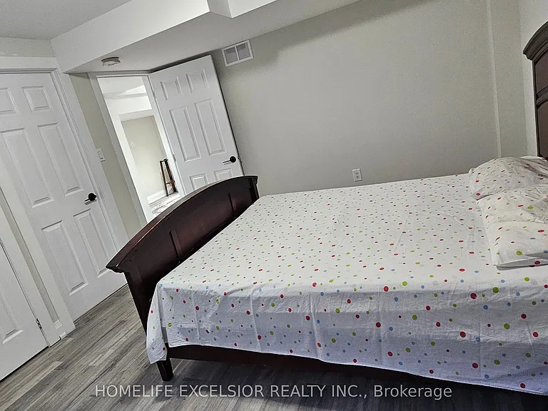 6 Fitzroy Ave #BASEMENT — Photo 6