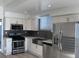 642 N Manhattan Pl, Los Angeles, CA 90004