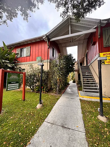 1214 Boynton St #15 Photo 1