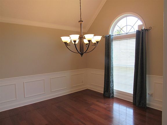 5th image of 1111 Crowne Pointe Dr