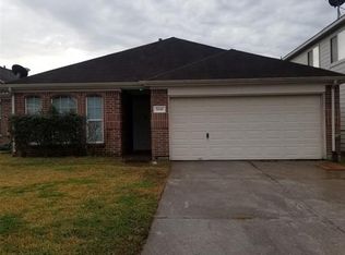 5041 Willow Point Dr, Conroe, TX 77303