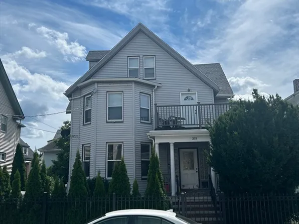 393 Seaver St #1, Dorchester, MA 02121