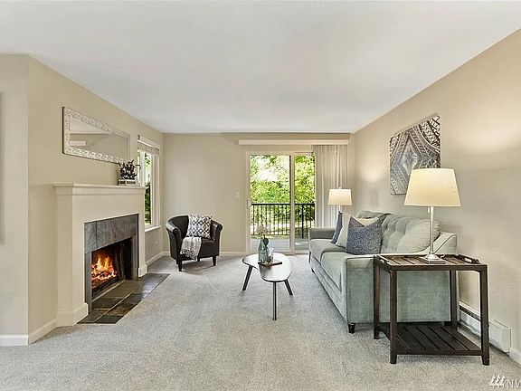 2nd image of 14510 NE 30th Pl #32-A