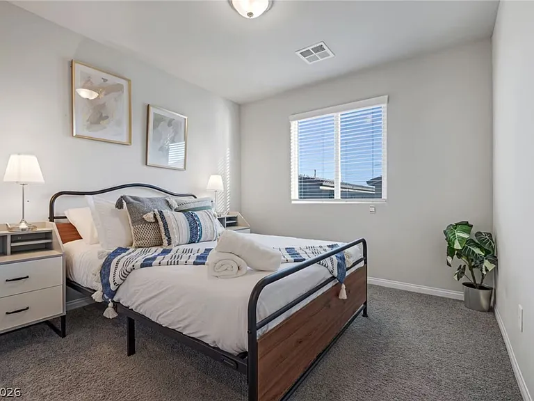 8244 Selenite St — Photo 10