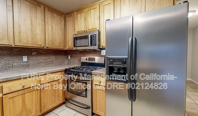 132 Treadway Ct — Photo 17