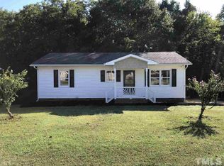 136 Hillcrest Cir, Clayton, NC 27520