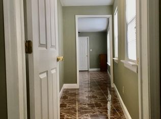 4921 Mirabeau Ave, New Orleans, LA 70126