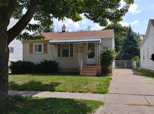 5738 Kingsbury St, Dearborn Heights, MI 48127