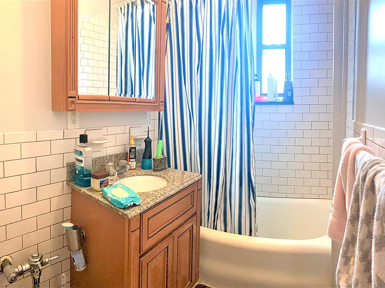 30-15 33rd St #6T — Photo 7