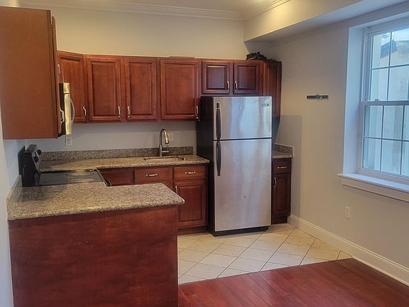 2nd image of 1817 N Bouvier St #B