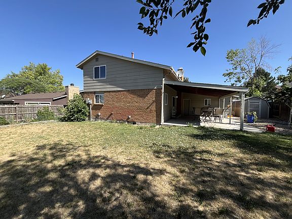 3rd image of 3740 W 95th Pl