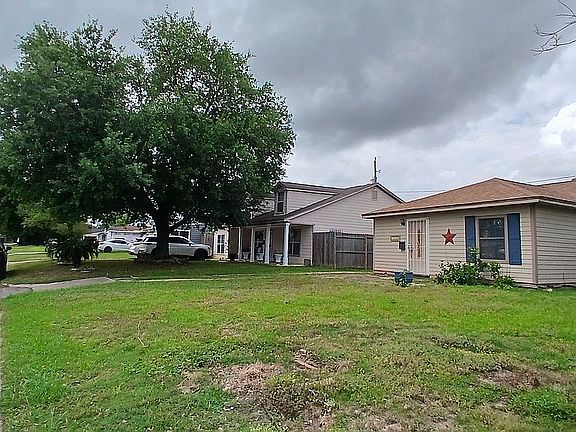 3rd image of 7559 Magnolia St