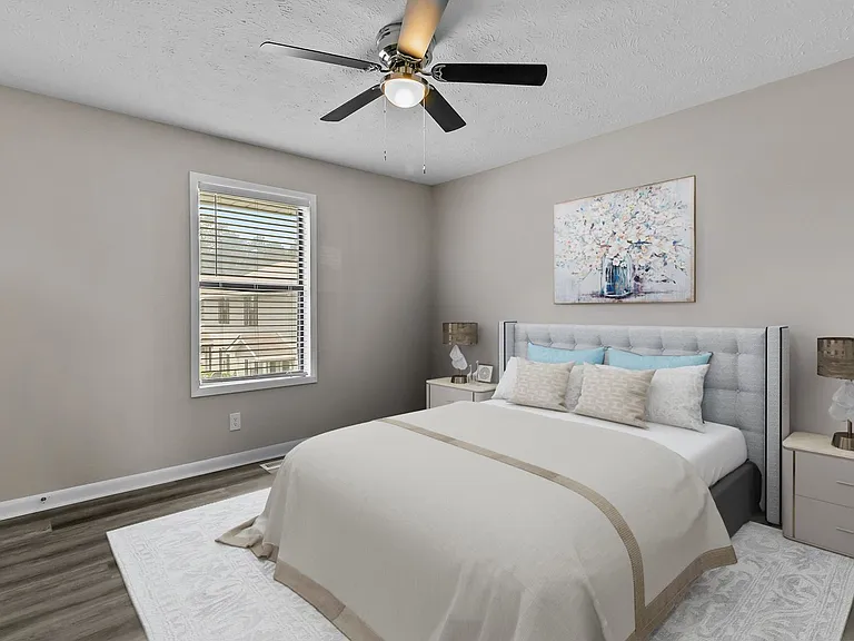Elizabeth Street Townhomes — Photo 17